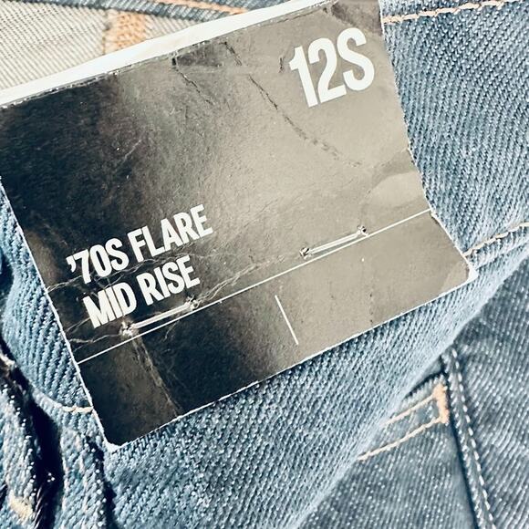 Express Mid Rise Dark Wash Back Center Seam '70s Flare Jeans Size 12 Short 12S - Picture 9 of 14